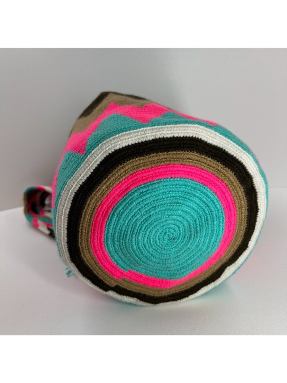 Wayuu Mochila Handwoven Bag Colombian Boho Crossbody Tassel Geometric Multicolor - Picture 6 of 12